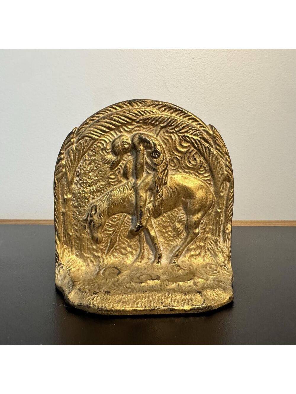 Vintage 1930's Cast Iron End Of The Trail Indian On Horse Bookend Doorstop Decor